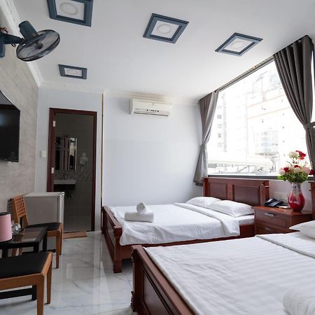 Sunny Guesthouse โฮจิมินห์ซิตี้ ภายนอก รูปภาพ