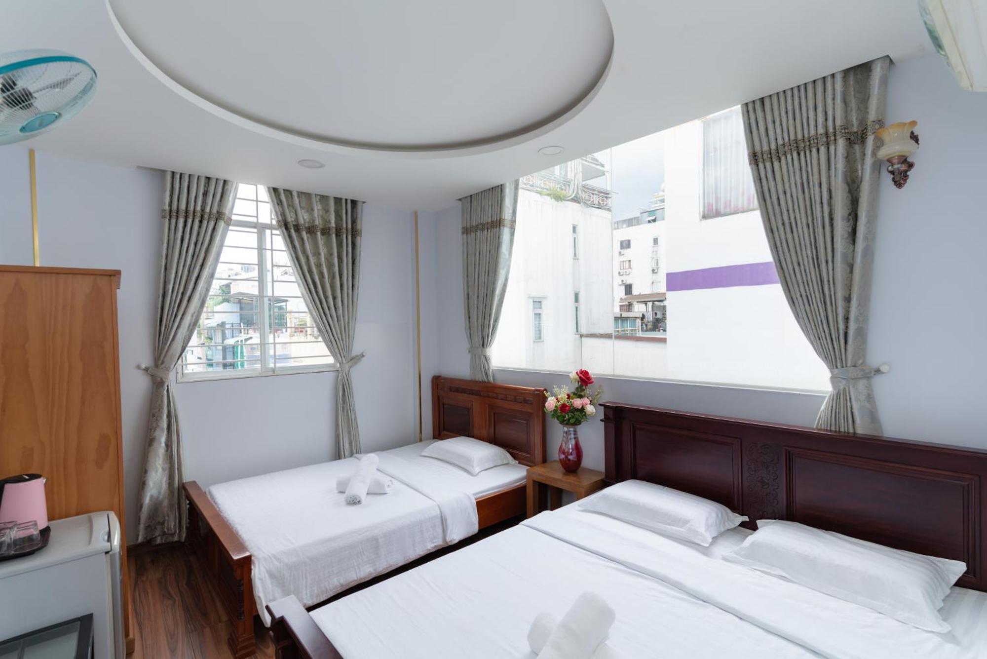 Sunny Guesthouse โฮจิมินห์ซิตี้ ภายนอก รูปภาพ